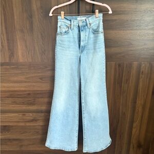 Levi's Ribcage Flare Light Blue Flare Women's Jeans